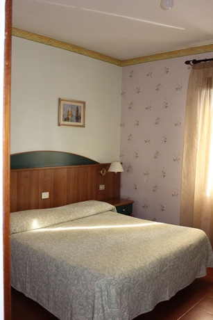 Imagen de la habitación del Hotel Locanda da Renzo. Foto 12
