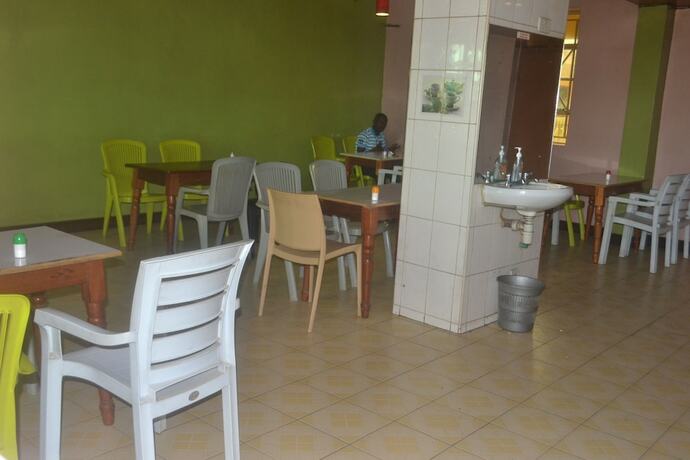 Imagen general del Hotel Location Plaza Restaurant. Foto 8