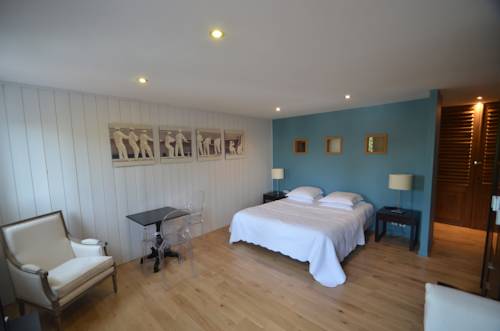 Imagen de la habitación del Hotel L'oc&eacute;an, Le Bois-Plage-en-Re. Foto 11