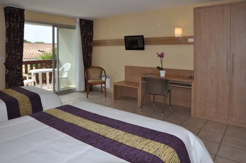 Imagen de la habitación del Hotel L'oceane. Foto 3