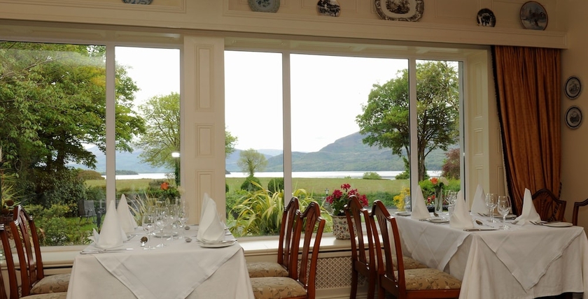 Imagen del bar/restaurante del Hotel Loch Lein Country House. Foto 5