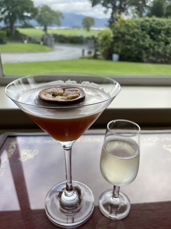 Imagen del bar/restaurante del Hotel Loch Lein Country House. Foto 10