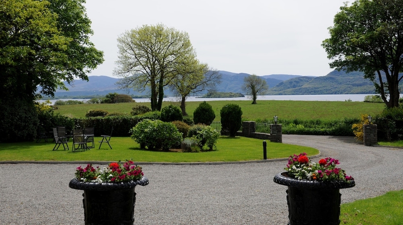 Imagen de los exteriores del Hotel Loch Lein Country House. Foto 15