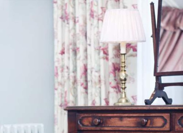 Imagen de la habitación del Hotel Loch Lomond Arms. Foto 6