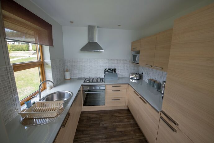 Imagen general del Hotel Loch Lomond Waterfront Luxury Lodges. Foto 8