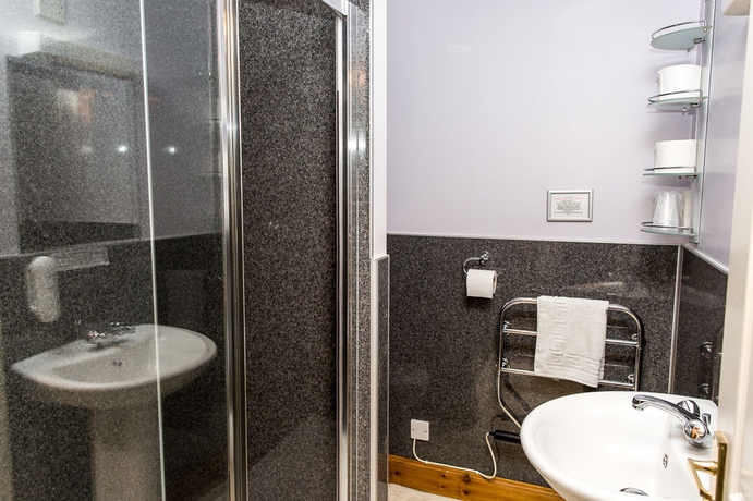 Imagen de la habitación del Hotel Loch Ness Clansman. Foto 11