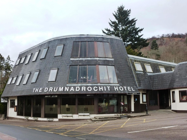 Imagen de los exteriores del Hotel Loch Ness Drumnadrochit. Foto 11