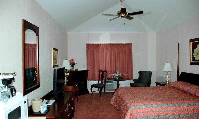 Imagen de la habitación del Hotel Lockport Inn and Suites. Foto 16
