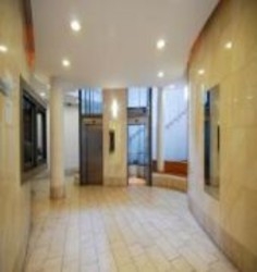 Imagen general del Hotel Locust Tree Apartments. Foto 2