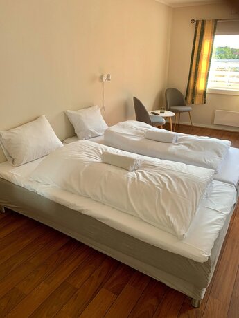 Imagen de la habitación del Hotel Lod&egrave;k Motel. Foto 16