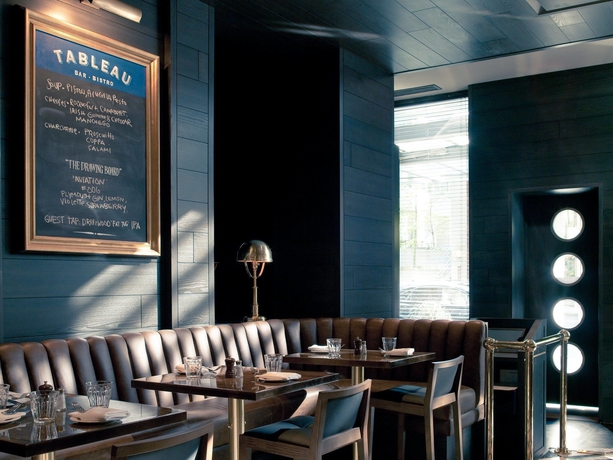 Imagen del bar/restaurante del Hotel Loden. Foto 7