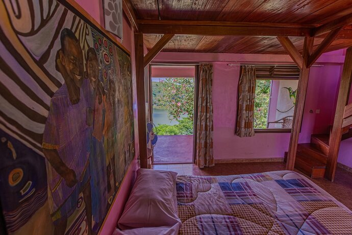 Imagen de la habitación del Hotel Lodge Bellavista. Foto 16