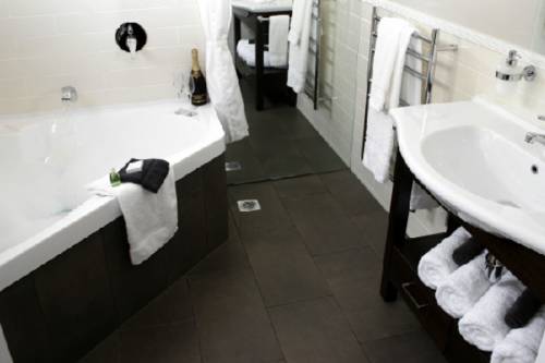 Imagen general del Hotel Lodge Bordeaux. Foto 2