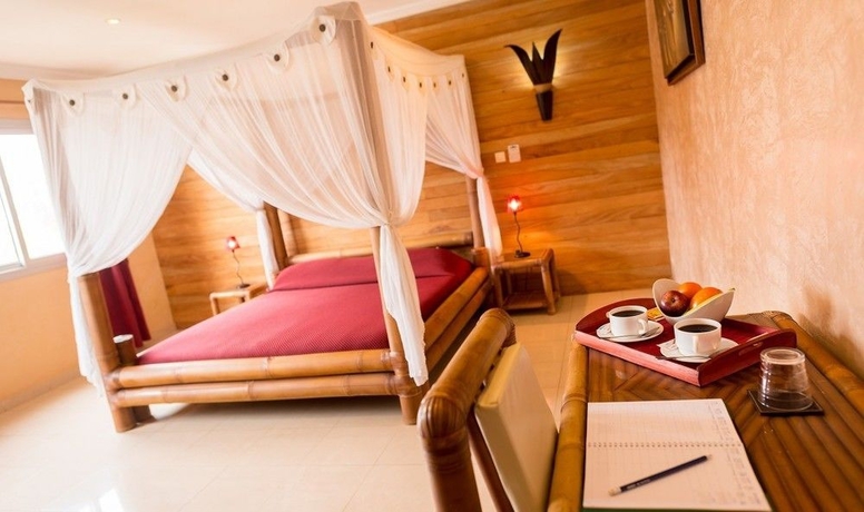 Imagen de la habitación del Hotel Lodge Des Almadies. Foto 3