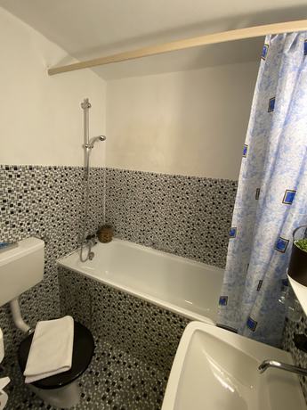 Imagen de la habitación del Hotel Lodge Inn, Fiesch. Foto 15