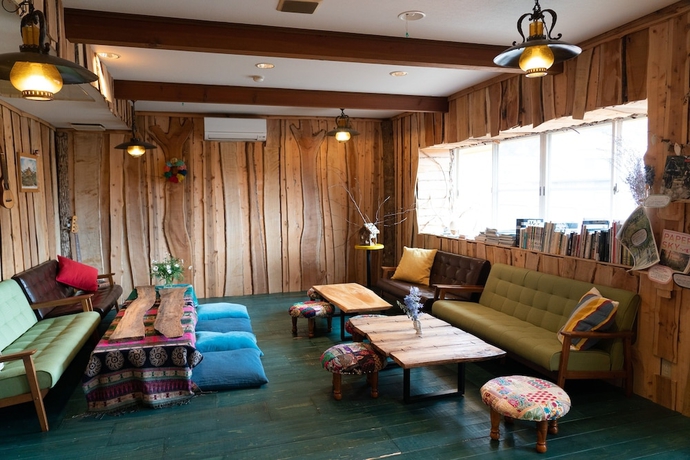 Imagen de los interiores del Hotel Lodge Mondo - Hostel. Foto 3