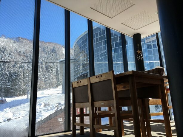 Imagen general del Hotel Lodge Nakajima. Foto 4