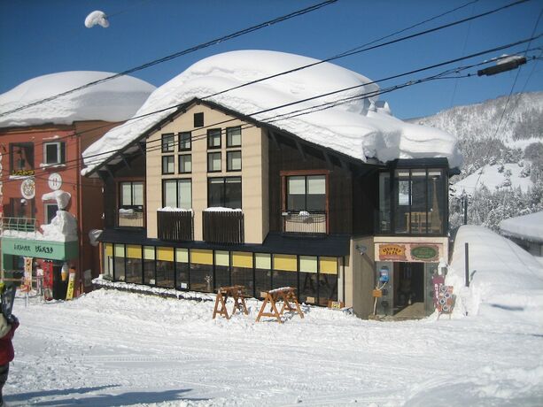 Imagen general del Hotel Lodge Nakajima. Foto 13