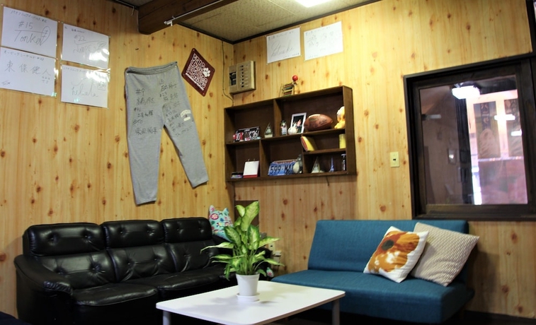 Imagen de los interiores del Hotel Lodge Oakland. Foto 15