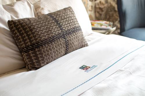 Imagen de la habitación del Hotel Lodge Of Four Seasons Golf Resort, Marina & Spa. Foto 2