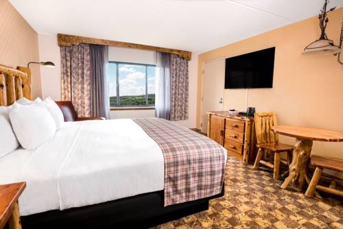 Imagen de la habitación del Hotel Lodge Of The Ozarks. Foto 5