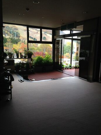 Imagen general del Hotel Lodge Oka. Foto 5