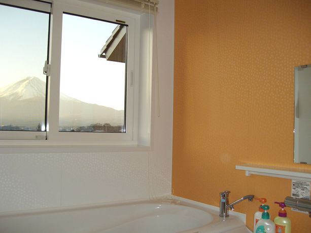Imagen de la habitación del Hotel Lodge Orange Cabin. Foto 17