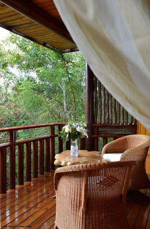 Imagen de los exteriores del Hotel Lodge Roche Tamarin. Foto 15