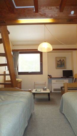 Imagen de los interiores del Hotel Lodge Scole. Foto 14