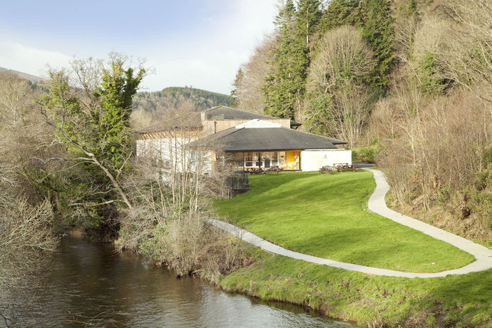 Imagen de los exteriores del Hotel Lodge Woodenbridge. Foto 11