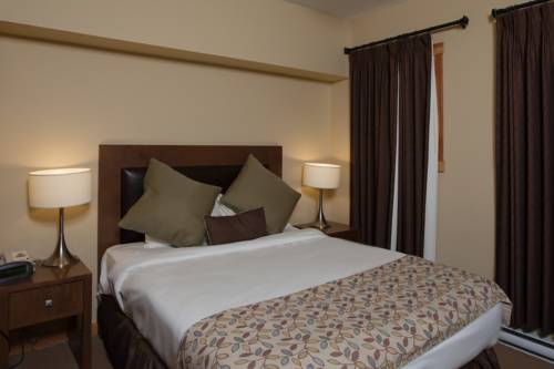 Imagen de la habitación del Hotel Lodges At Canmore. Foto 5