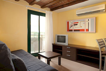 Imagen general del Hotel Lodging Liceu. Foto 2