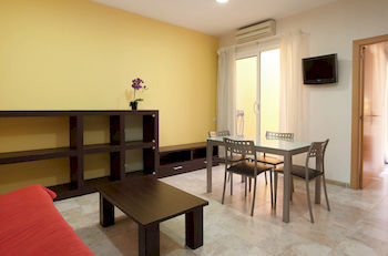 Imagen general del Hotel Lodging Liceu. Foto 15