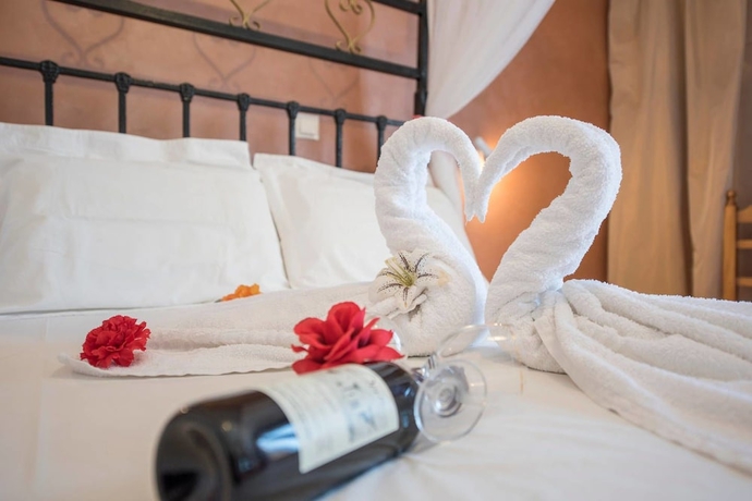 Imagen de la habitación del Hotel Lodos. Foto 13