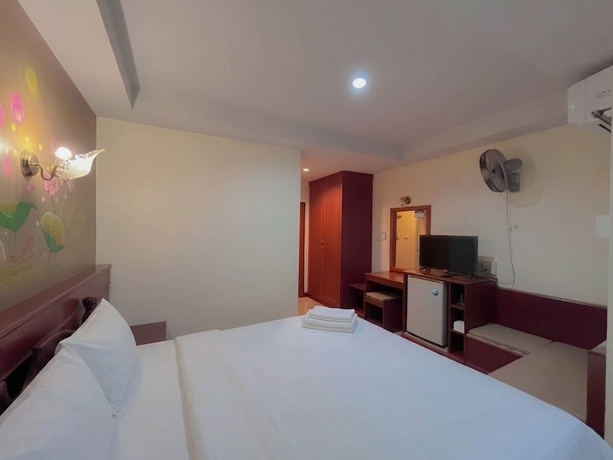 Imagen de la habitación del Hotel Loei Buri by Alphatel. Foto 11