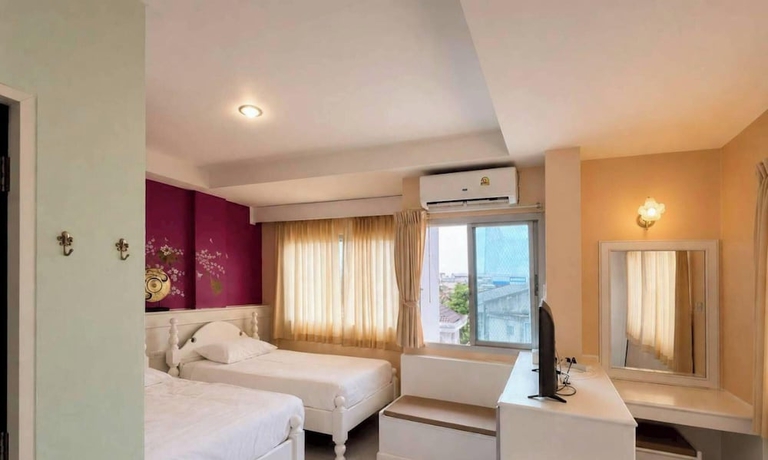Imagen de la habitación del Hotel Loei Buri by Alphatel. Foto 12