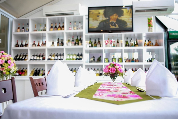 Imagen del bar/restaurante del Hotel Loei Palace. Foto 2