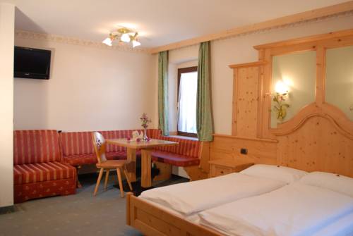 Imagen de la habitación del Hotel Loewenwirt. Foto 2