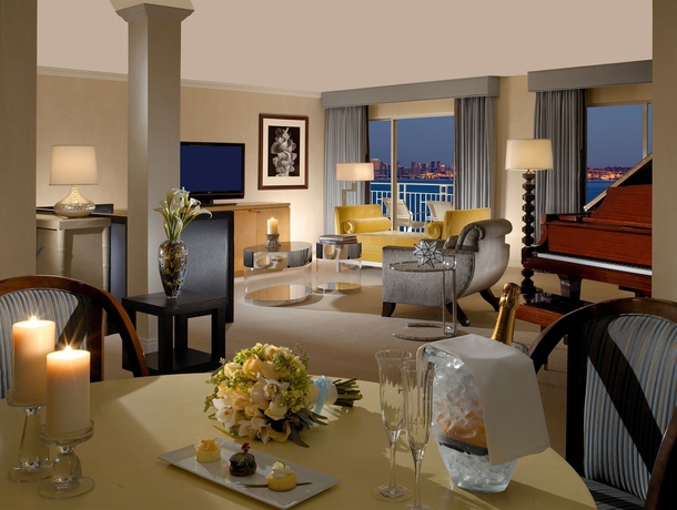 Imagen de los interiores del Hotel Loews Coronado Bay Resort. Foto 16