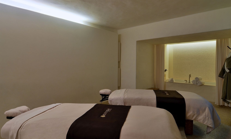 Imagen de los interiores del Hotel Loews Hollywood. Foto 12