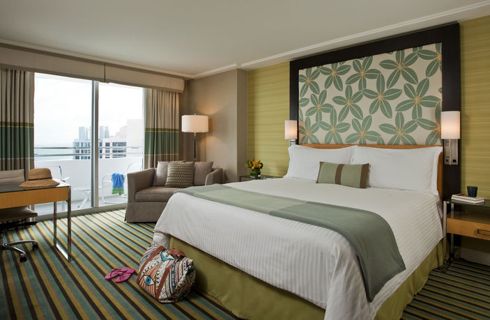 Imagen de la habitación del Hotel Loews Miami Beach. Foto 5