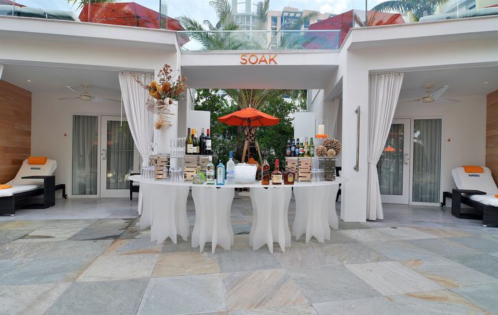 Imagen del bar/restaurante del Hotel Loews Miami Beach. Foto 3