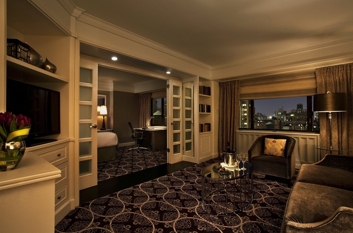 Imagen de los interiores del Hotel Loews Regency. Foto 15