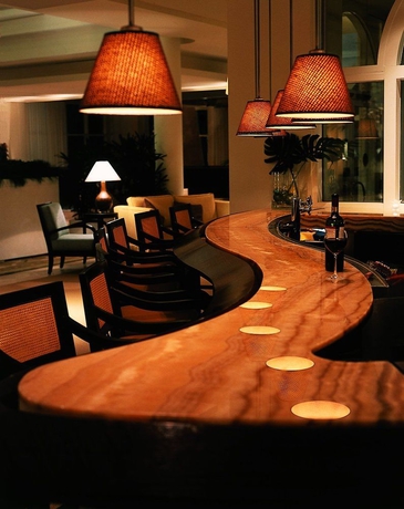 Imagen del bar/restaurante del Hotel Loews Santa Monica Beach. Foto 5