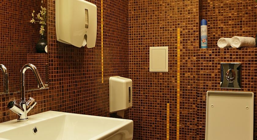 Imagen de los interiores del Hotel Loff. Foto 7