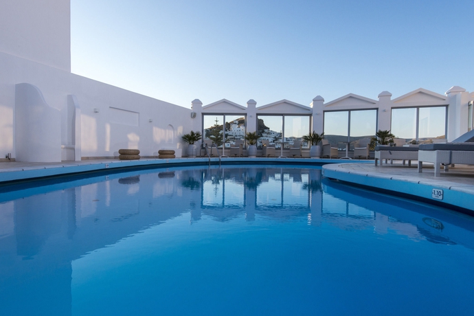 Imagen de la piscina del Hotel Lofos Village. Foto 11