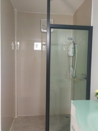 Imagen de la habitación del Hotel Loft Caravan Resort. Foto 6