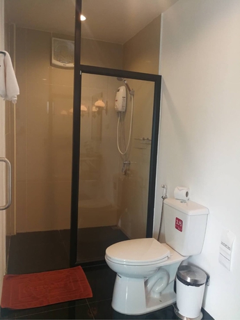 Imagen de la habitación del Hotel Loft Caravan Resort. Foto 10