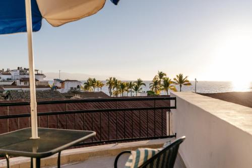 Imagen de la habitación del Hotel Loft Malec&oacute;n Vallarta. Foto 19