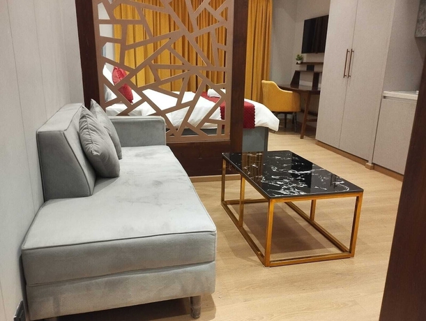 Imagen de los interiores del Hotel Loft Studios Noida. Foto 16